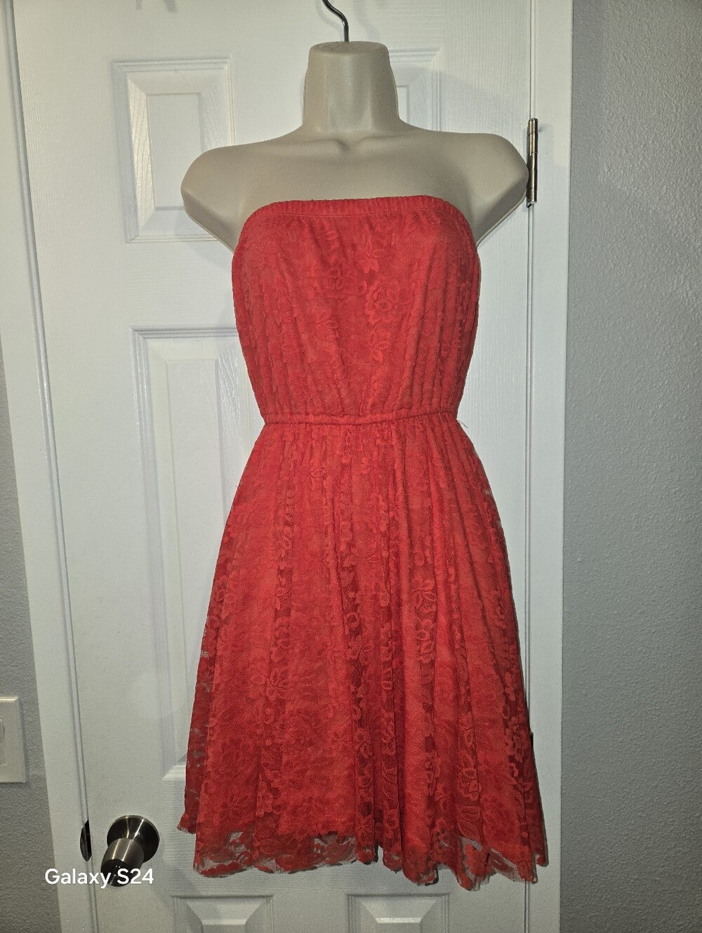 Hollister Red Womens Med New With Tags